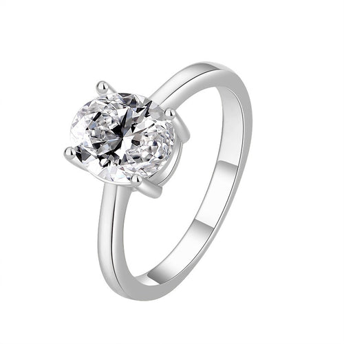 Bague moissanite taille princesse, design épuré