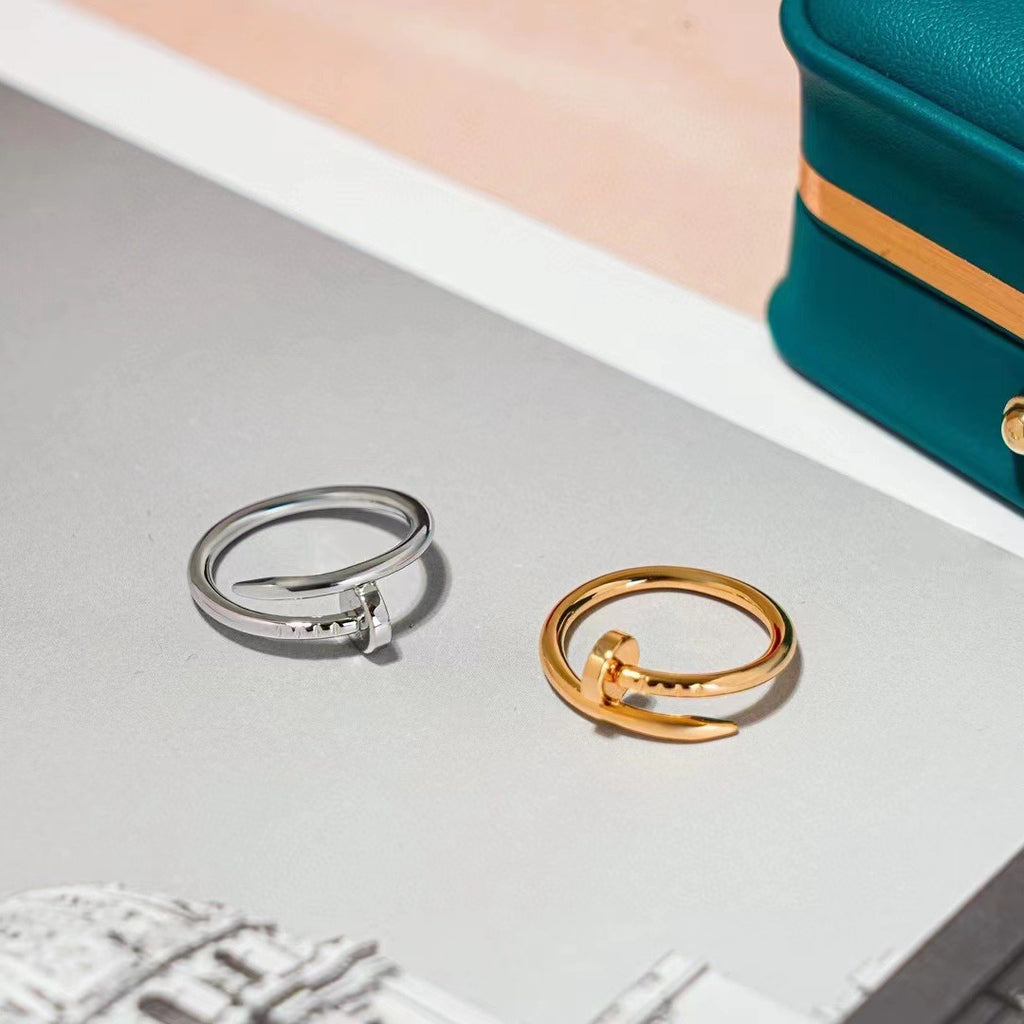 Bague minimaliste, style punk