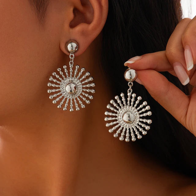 Boucles d'oreilles pendantes tournesol rondes, style gothique