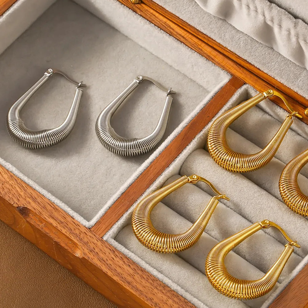 Boucles d'oreilles en U, acier titane