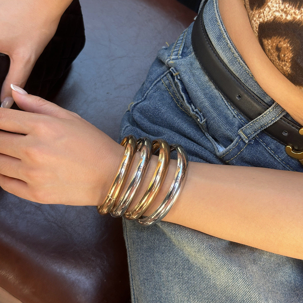 Set de bracelets empilables lisses, effet métallique
