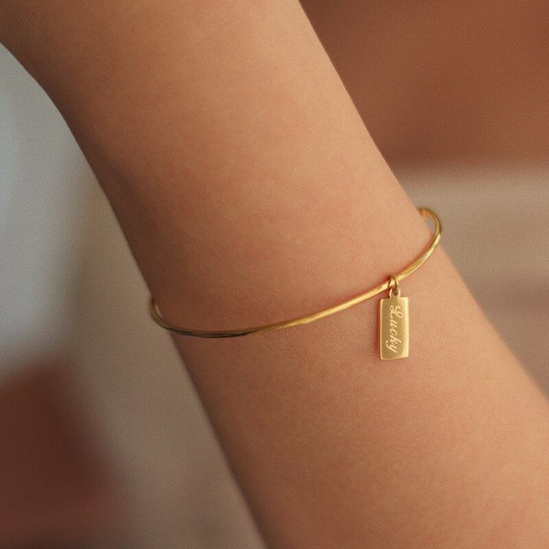 Bracelet jonc plaque porte-bonheur, acier inoxydable