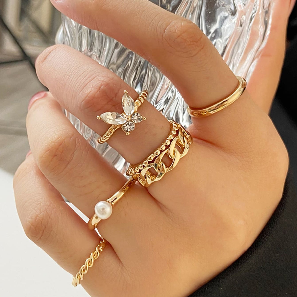 Set de 5 bagues papillon rétro, perles et zircons