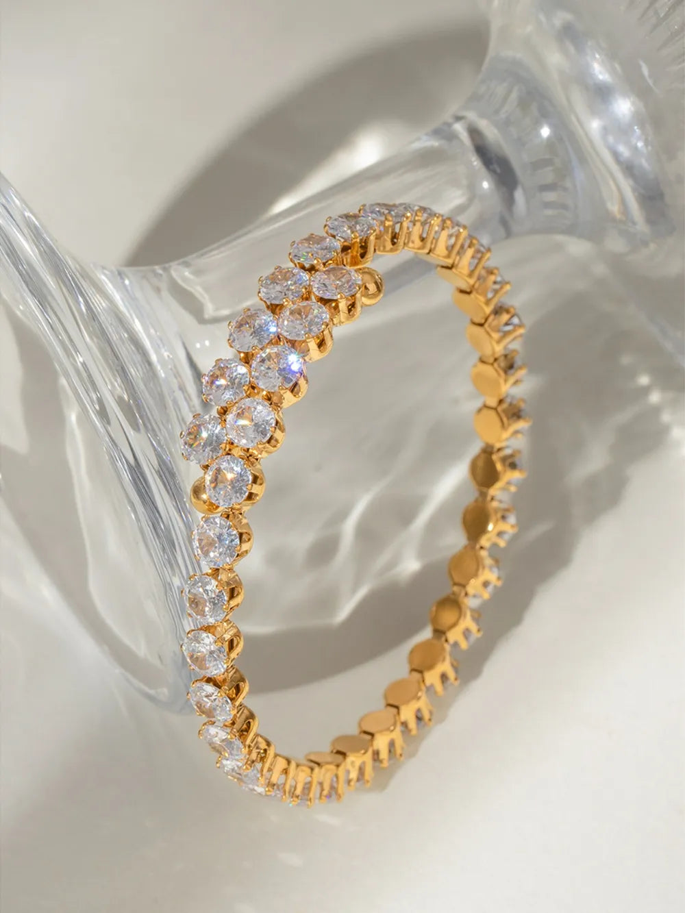 Bracelet zircon serti, acier inoxydable fin