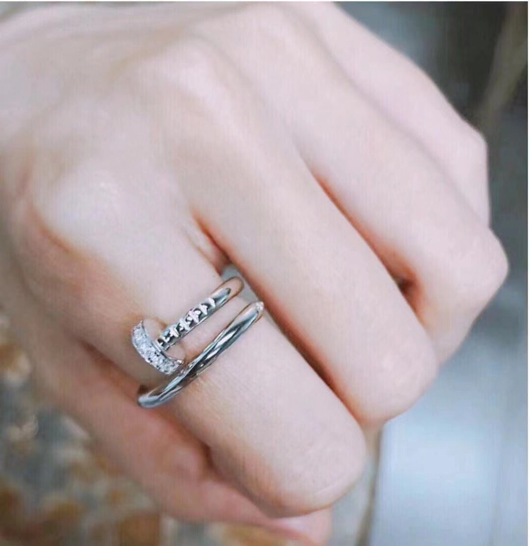 Bague minimaliste, style punk