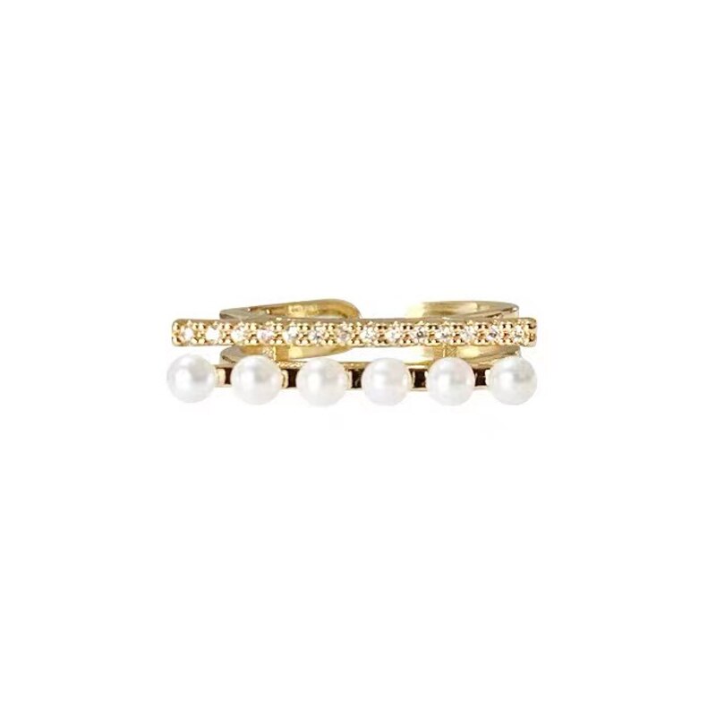 Bague dorée forme originale, style gothique