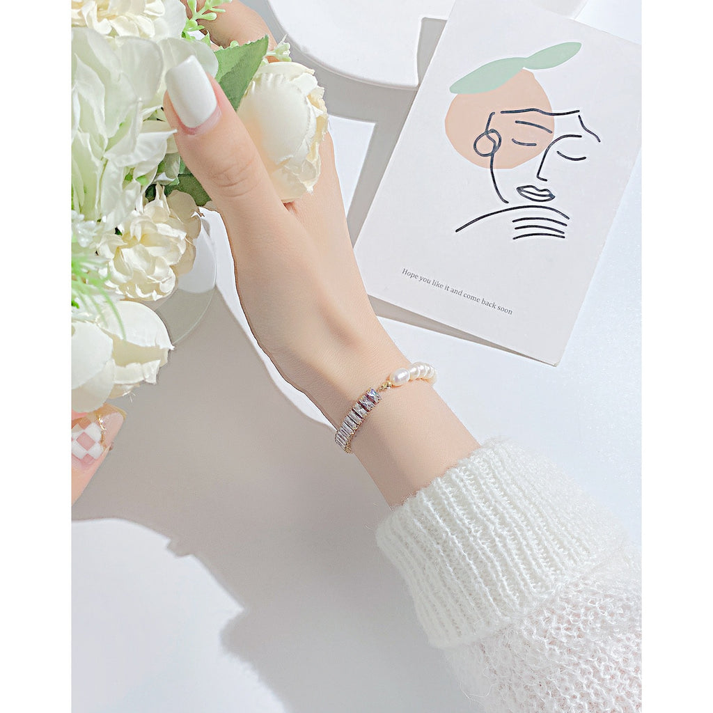 Bracelet perle et zircon, acier titane