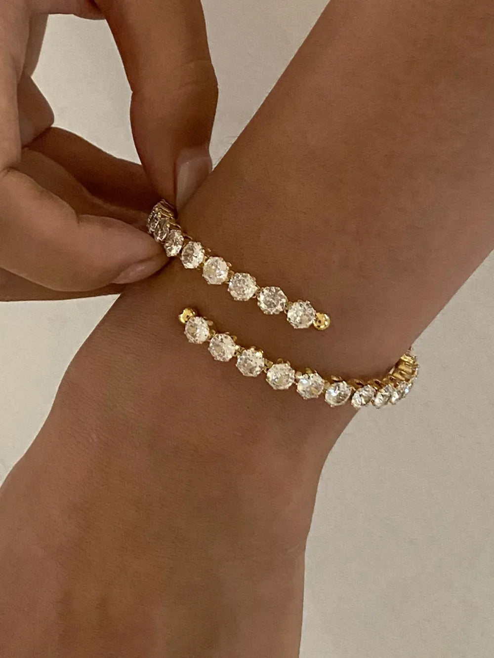 Bracelet zircon serti, acier inoxydable fin