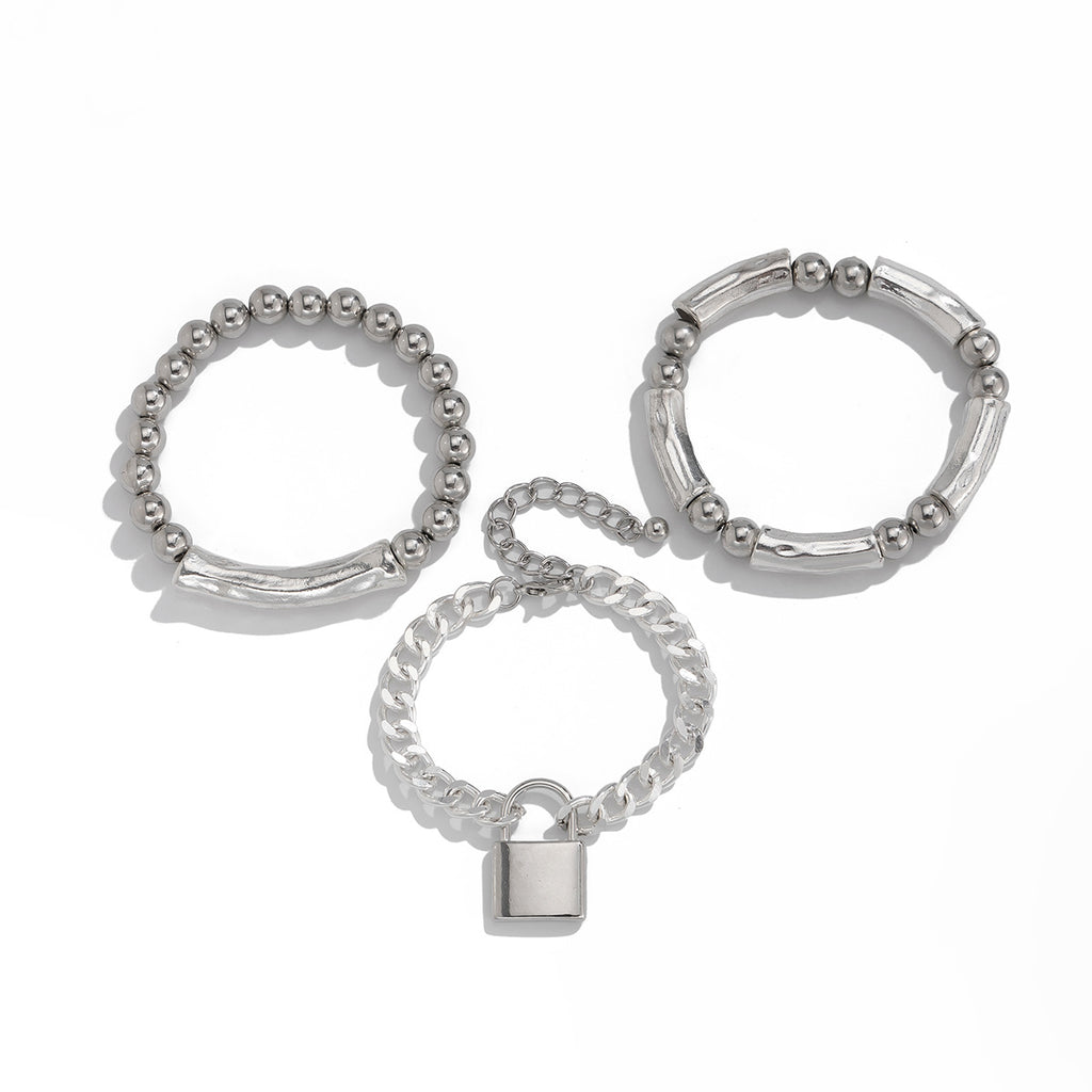 Set de bracelets perlés minimalistes, motif cœur ajouré