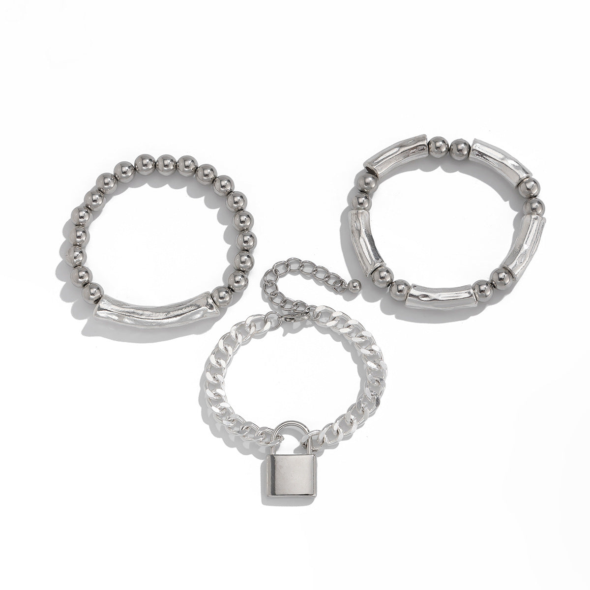 Set de bracelets perlés minimalistes, motif cœur ajouré