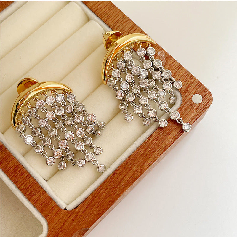 Boucles d'oreilles à pompons, design unique