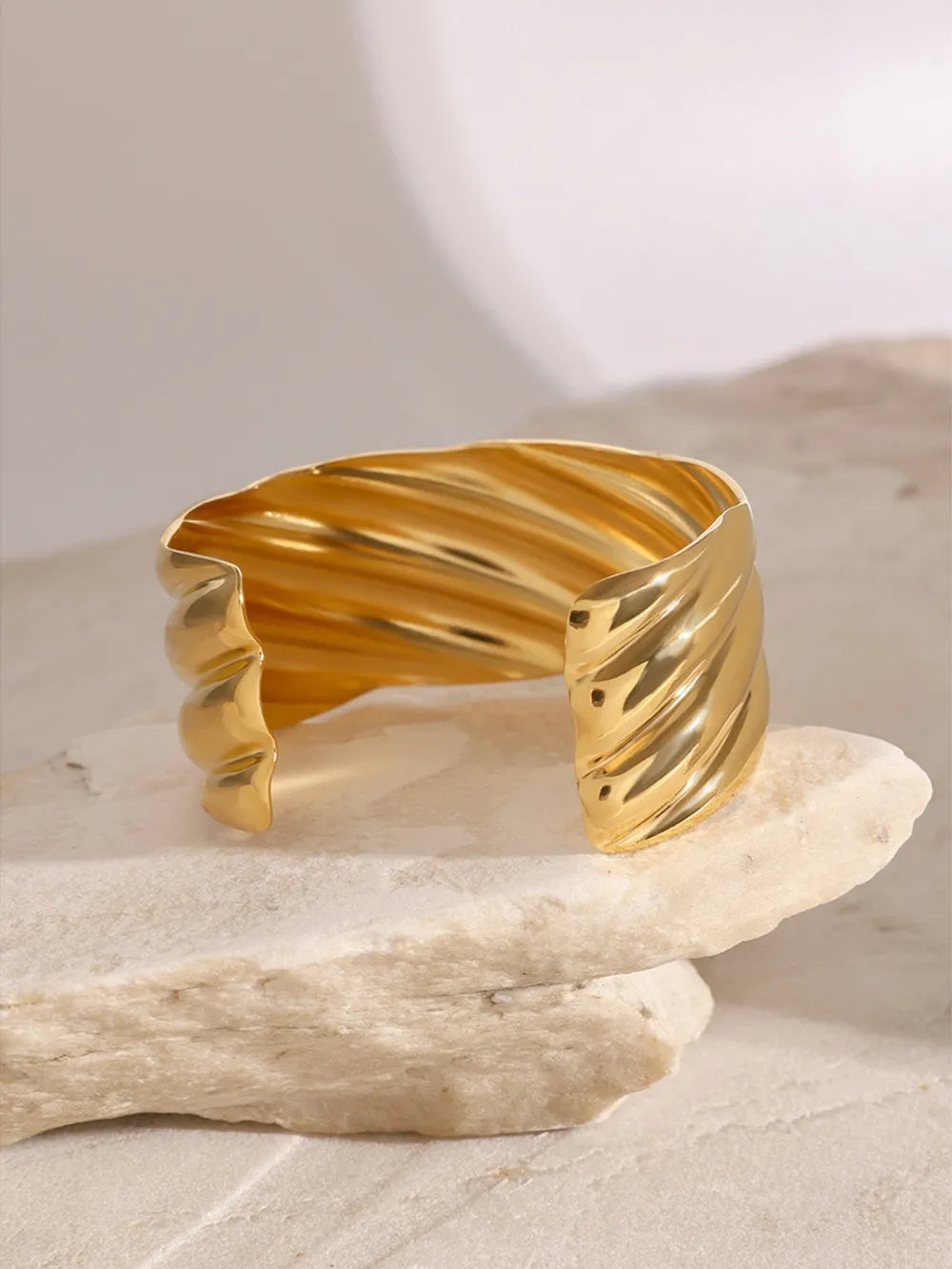Bague ouverte, plaquée or 18 carats, acier inoxydable