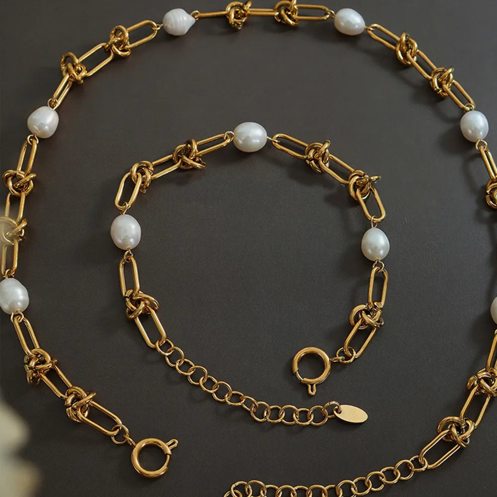 Collier perles d'eau douce, acier titane