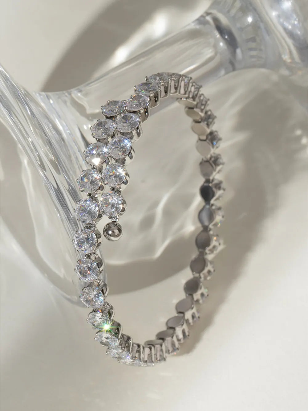 Bracelet zircon serti, acier inoxydable fin