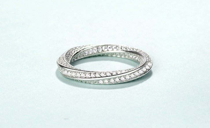 Bague sertie de zircons, argent 925