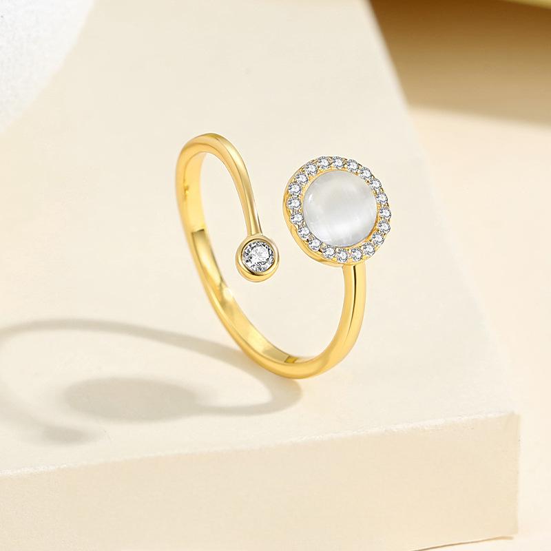 Bague ronde géométrique élégante