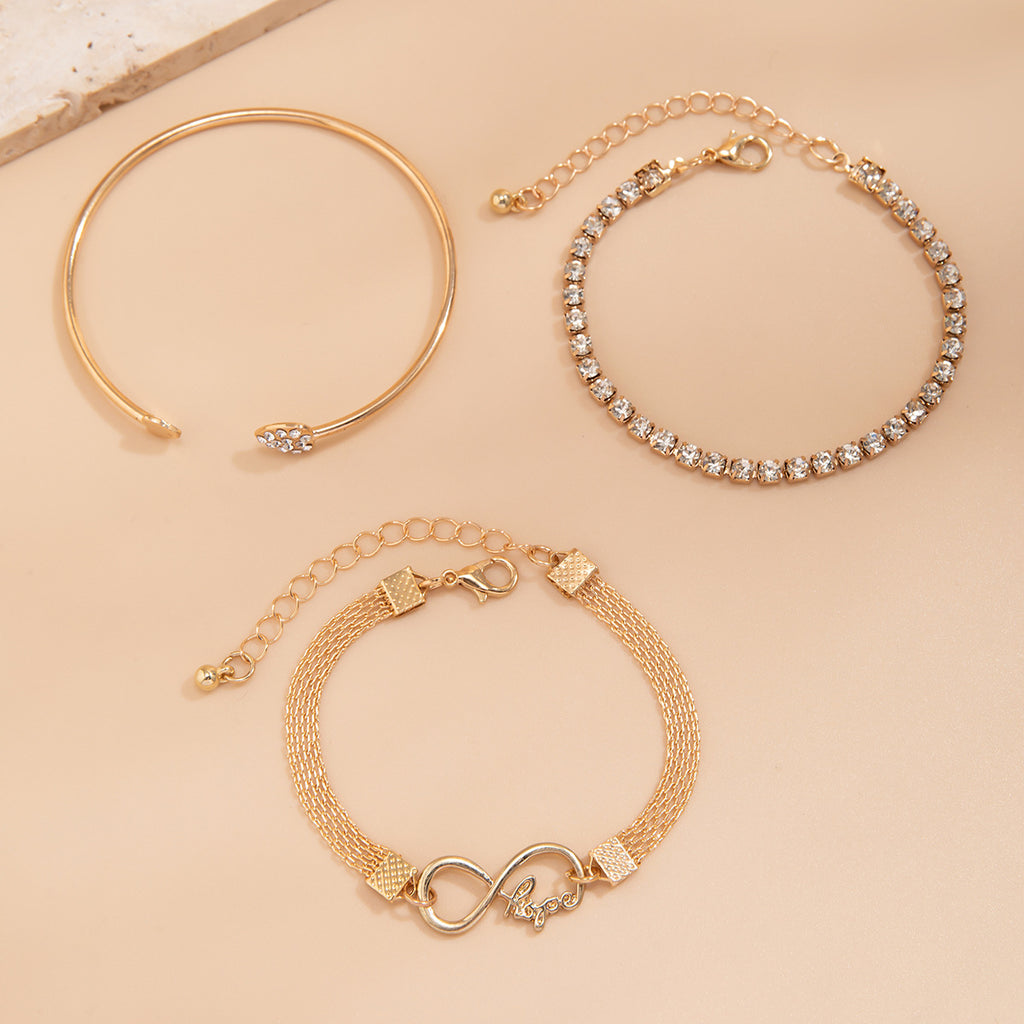 Bracelet chaîne cœur en 8, zircon