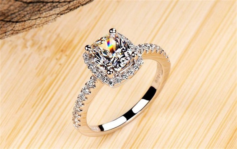 Bague de fiançailles zircon