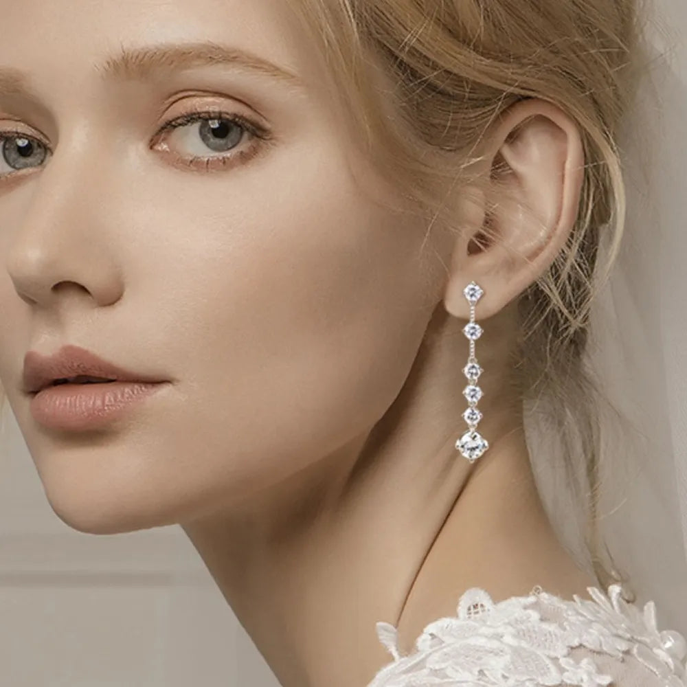 Boucles d'oreilles moissanite 4 carats, style élégant