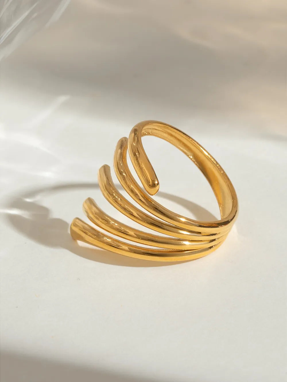 Bague ouverte lignes irrégulières, plaqué or 18 carats