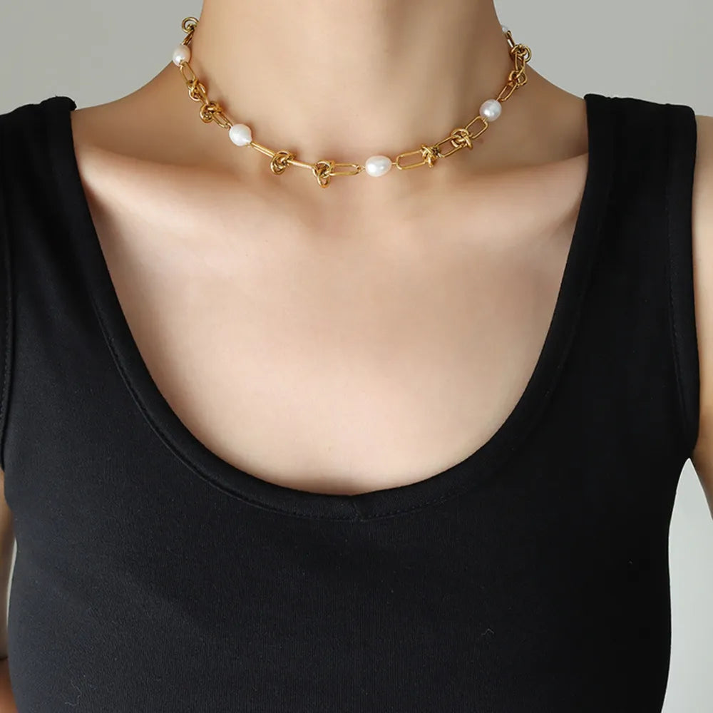 Collier perles d'eau douce, acier titane