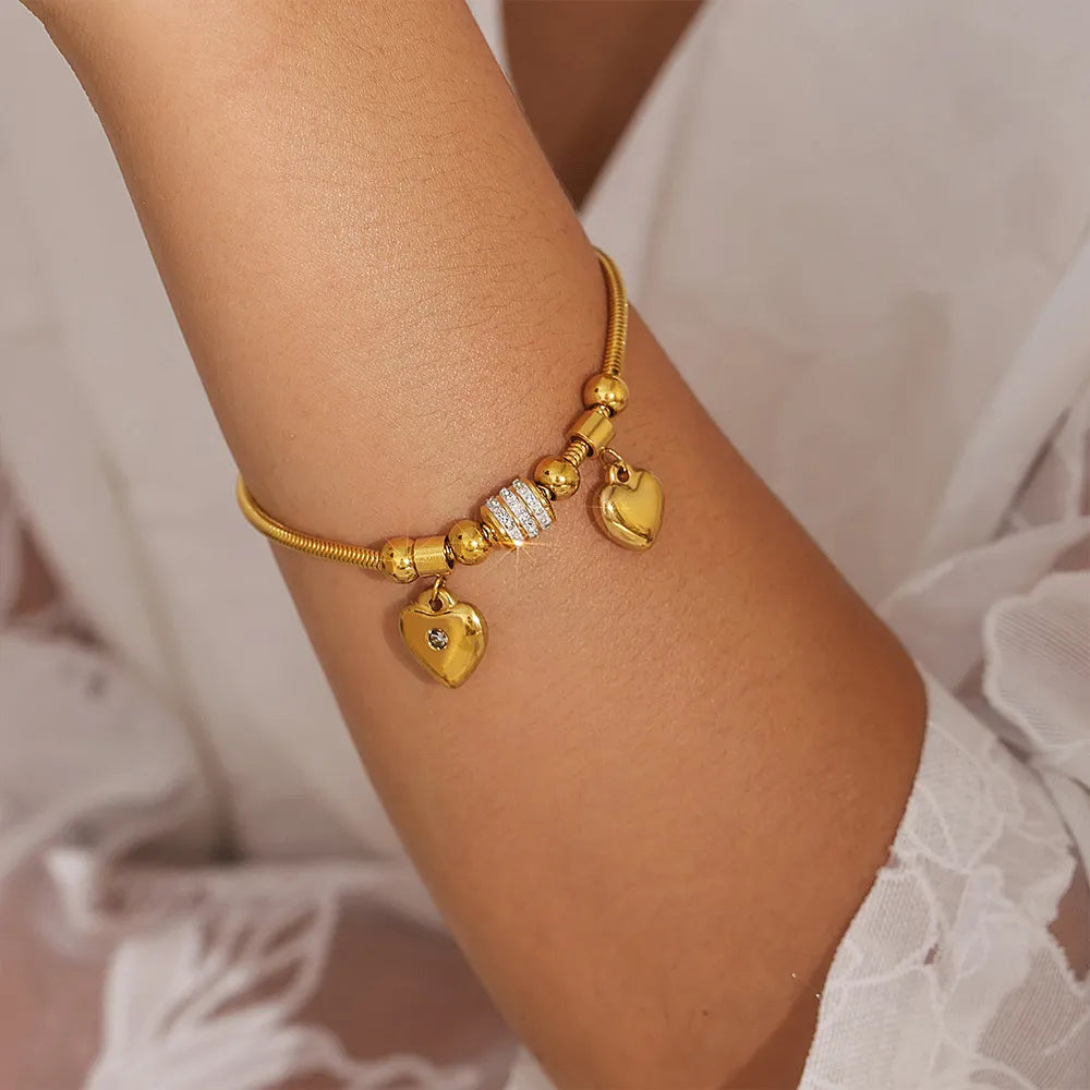 Bracelet pendentif cœur strass, plaqué or 18 carats